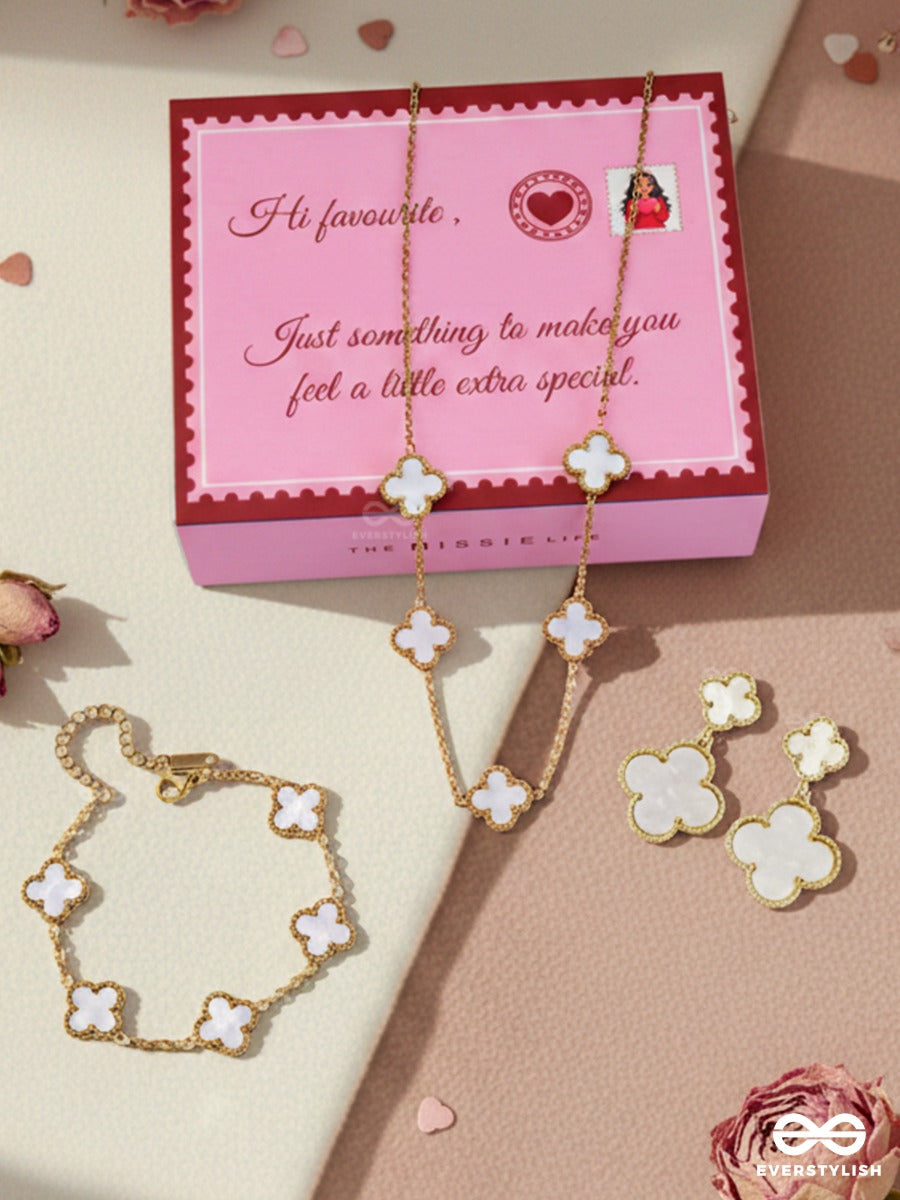 The Missie Life - Ivory Bloom – Stainless Steel 18K Gold Plated Clover Jewellery Set