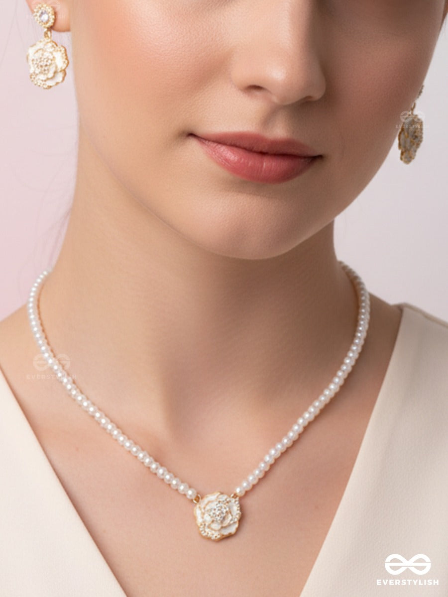 The Missie Life - Pearl Garden – Ivory Floral Earrings & Necklace Jewellery Set