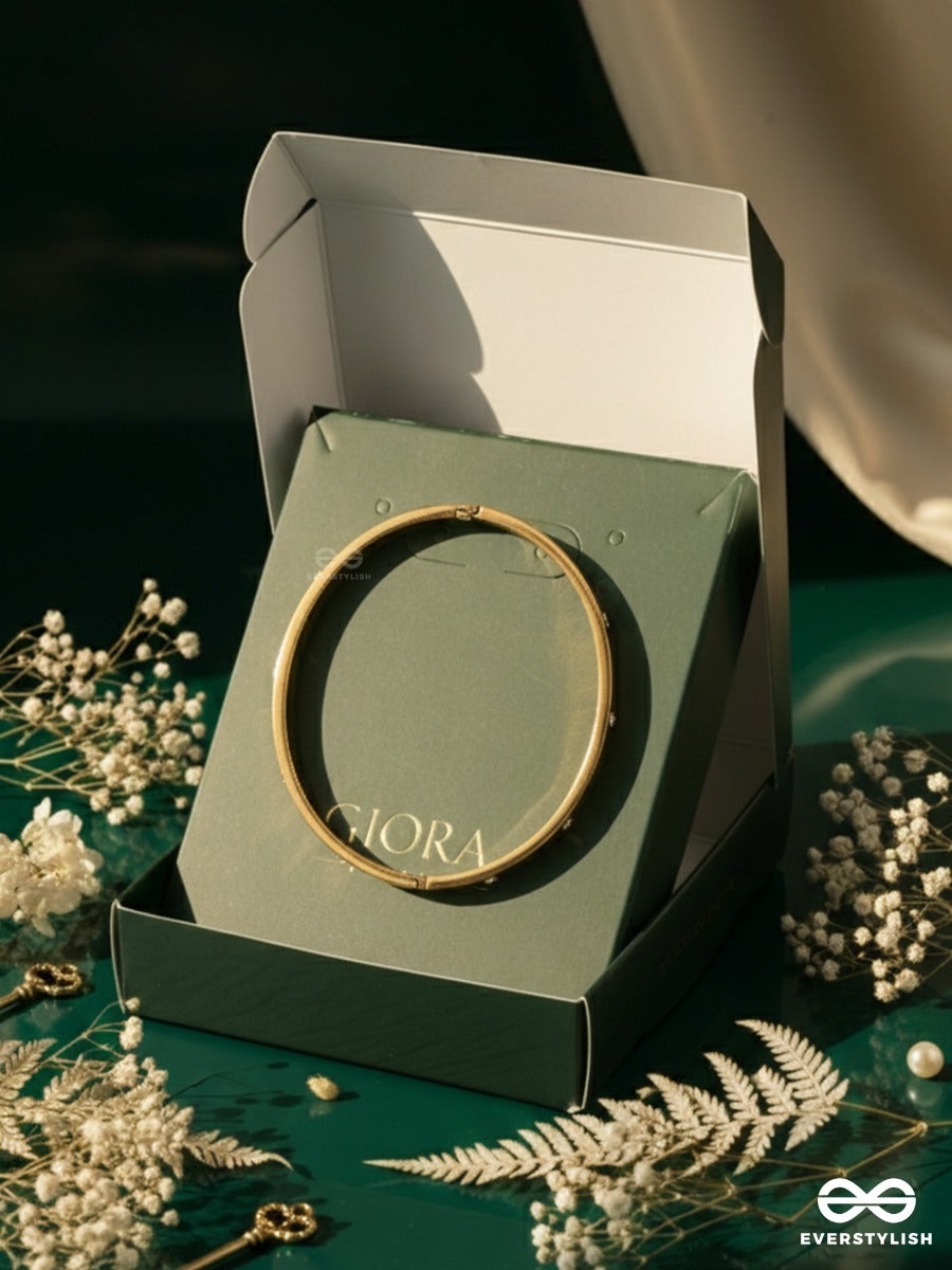 Giora Italia - Studded Aura – Stainless Steel 18K Gold Plated Anti-Tarnish Stone Bracelet
