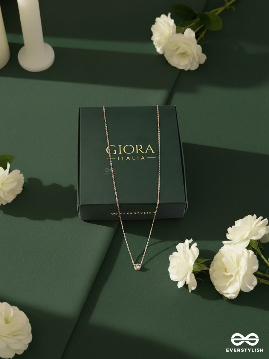 Giora Italia - The Golden Speck – Stainless Steel 18K Gold Plated Anti-Tarnish Necklace