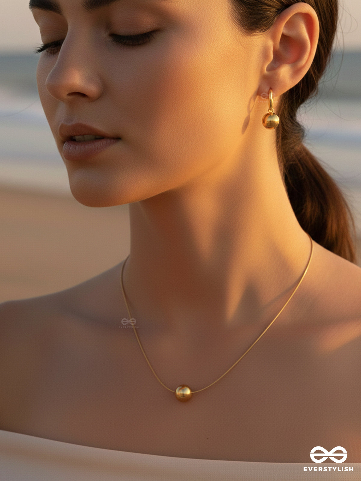 Giora Italia - The Lumi Orb – Stainless Steel 18K Gold Plated Anti-Tarnish Earrings And Necklace Jewellery Set