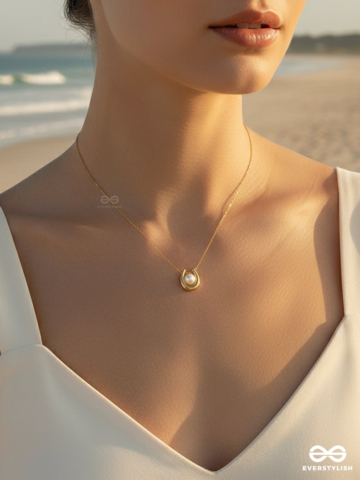 Giora Italia - Luna Whisper - Stainless Steel 18K Gold Plated Anti-Tarnish Pearl Necklace