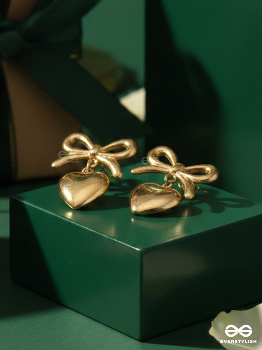 Giora Italia - Chérie Bow- Stainless Steel 18K Gold Plated Anti-Tarnish Classic Bow And Heart Earrings