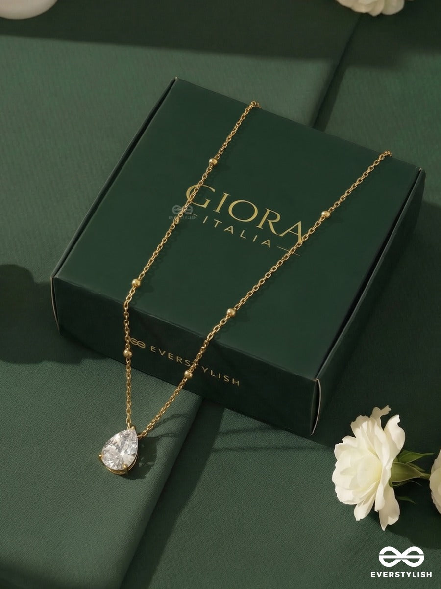 Giora Italia - Pearlét Fall – Stainless Steel 18K Gold Plated Anti-Tarnish Pear Cut Cubic Zirconia Stone Necklace