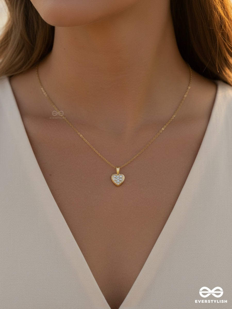 Giora Italia - Heart Dust – Stainless Steel 18K Gold Plated Anti-Tarnish Pavé Heart Pendant Necklace