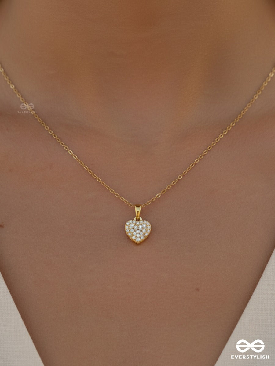 Giora Italia - Heart Dust – Stainless Steel 18K Gold Plated Anti-Tarnish Pavé Heart Pendant Necklace