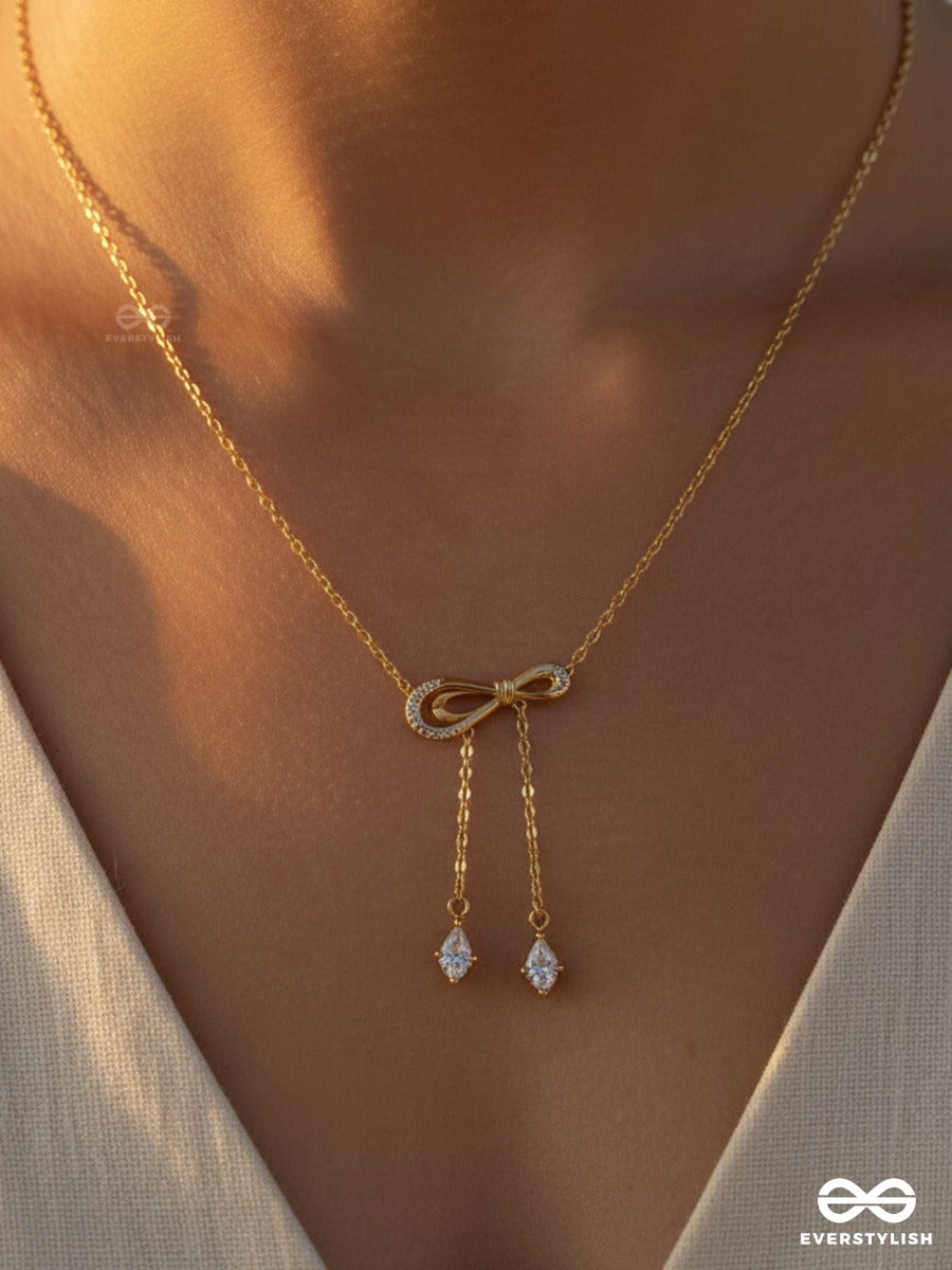 Giora Italia - Velora Bond – Stainless Steel 18K Gold Plated Anti-Tarnish Bow Drop Necklace