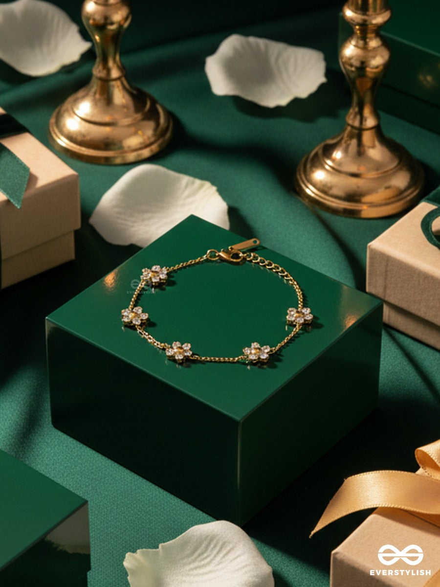 Giora Italia - Dewy Flora – Stainless Steel 18K Gold Plated Anti-Tarnish Flower Bracelet