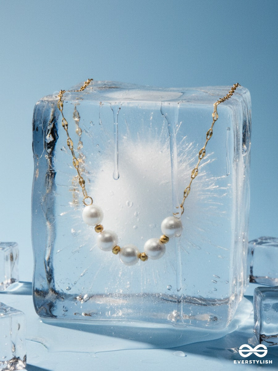 Giora Italia - Pearl Crest – Stainless Steel 18K Gold Plated Anti-Tarnish Pearl Necklace