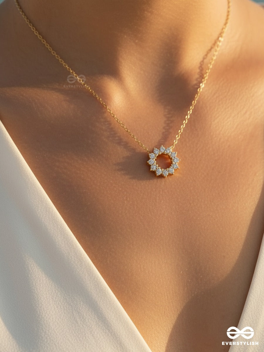Giora Italia - Solara Ring – Stainless Steel 18K Gold Plated Anti-Tarnish Celestial Pendant Necklace