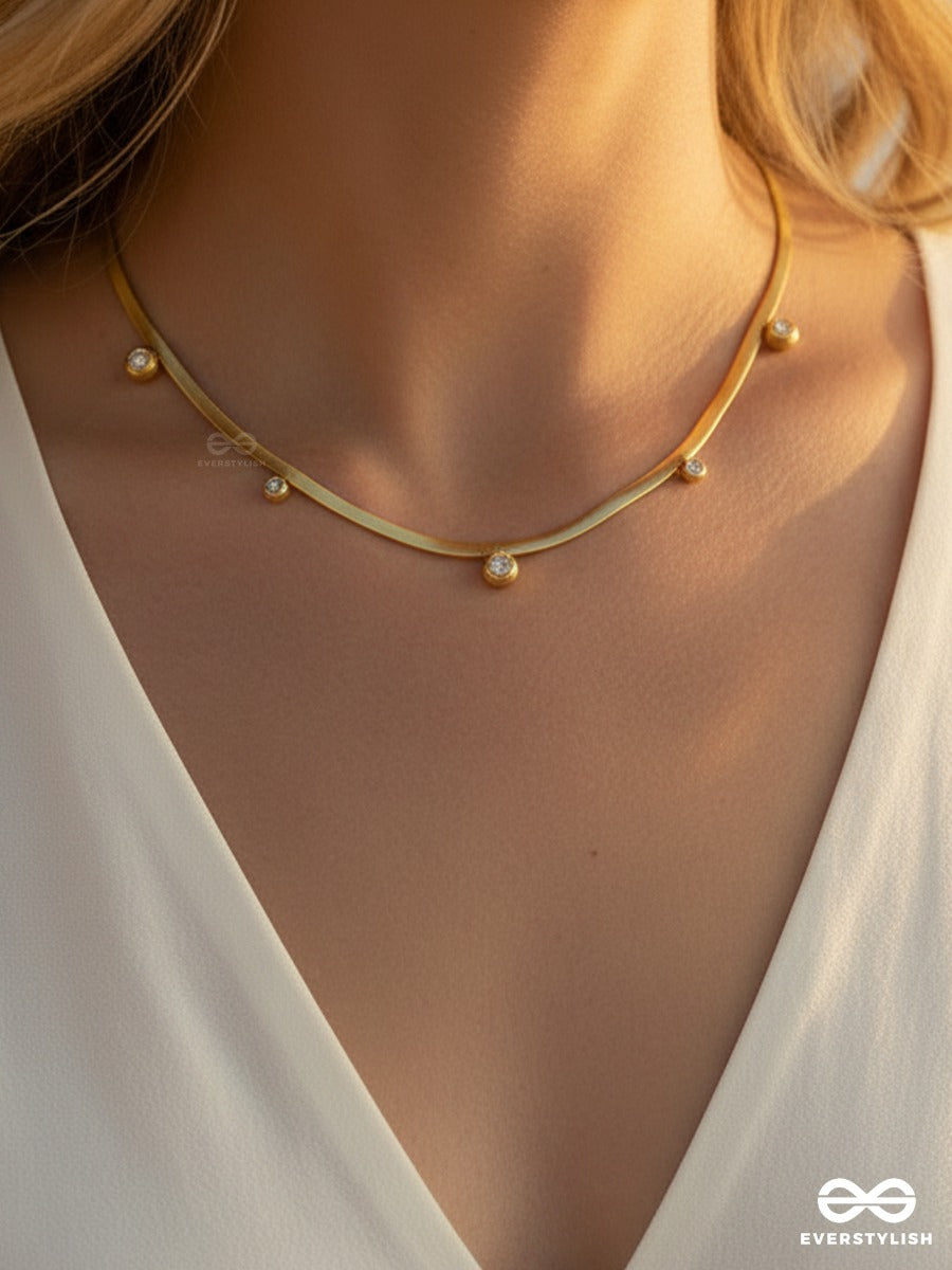 Giora Italia - Ravelin Flow – Stainless Steel 18K Gold Plated Anti-Tarnish Detail Neckpiece