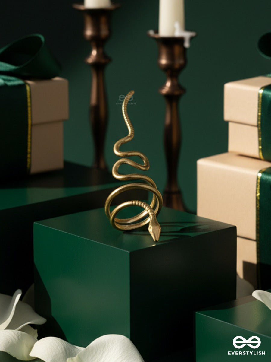 Giora Italia - Serpentine Love – Stainless Steel 18K Gold Plated Anti-Tarnish Snake Ring