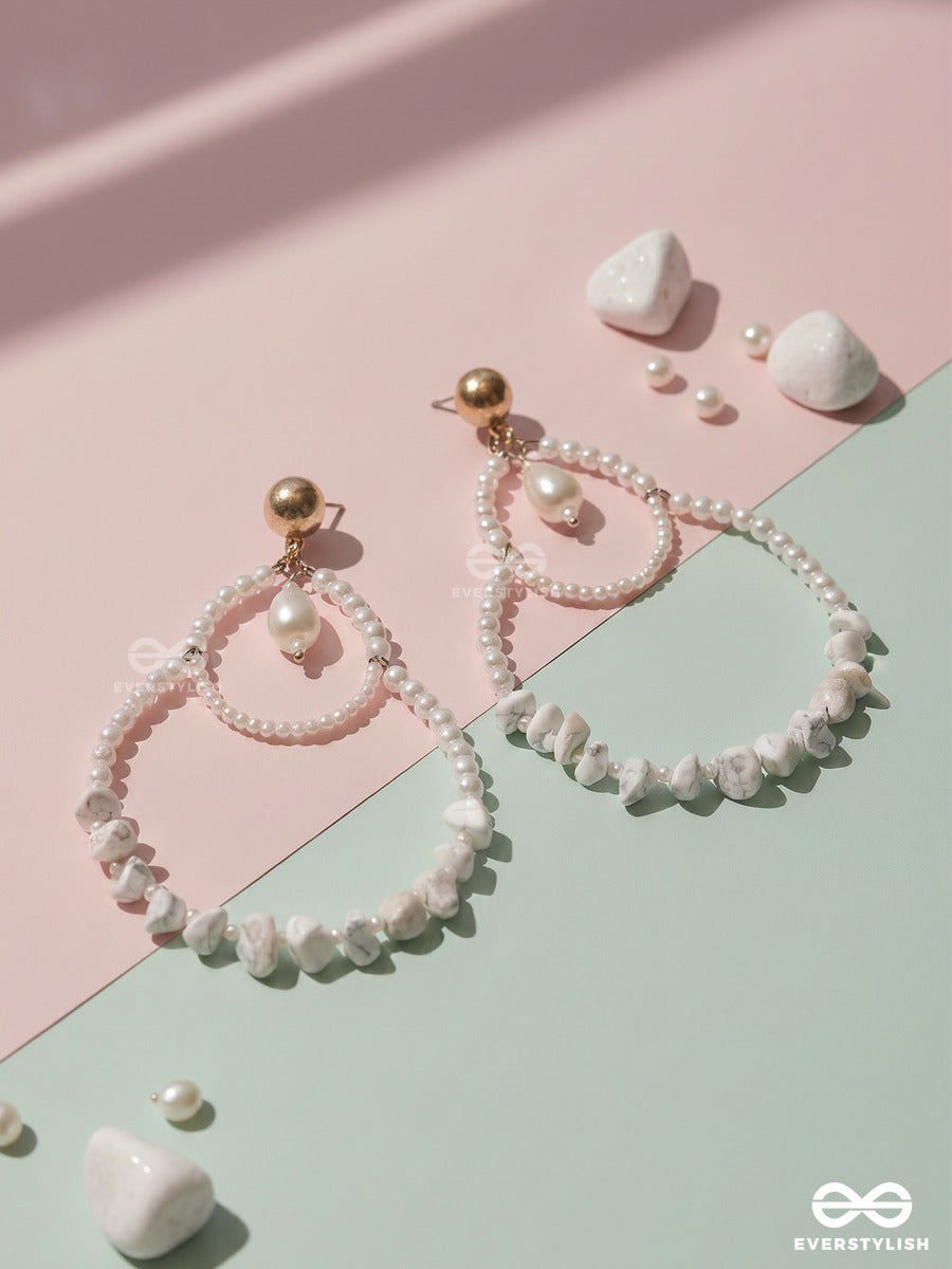 Moonlace – Hoop Earrings With Baroque Pearl Drop And Shell Chip Accents