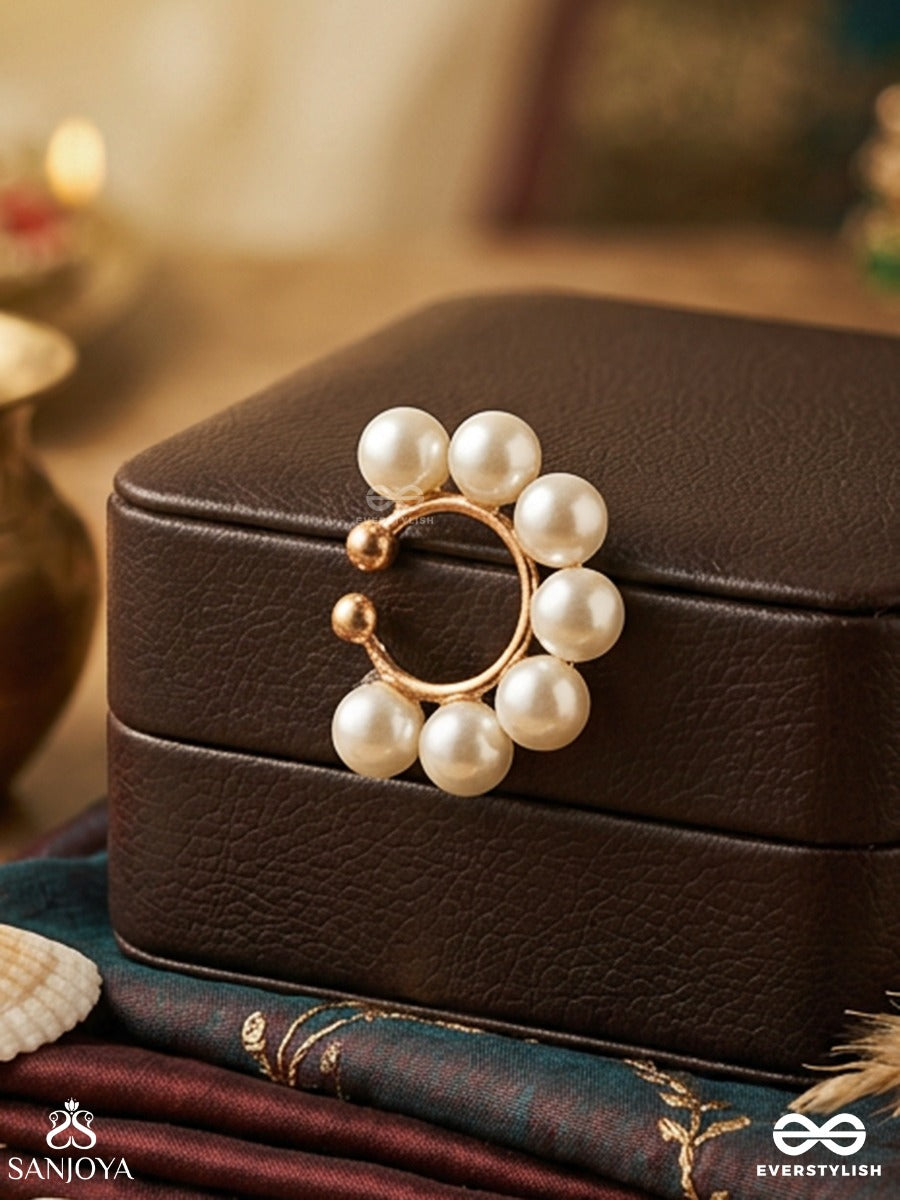 Motipankti – Row Of Pearls – Elegant Single Earcuff With Round Pearl Accents, Open Gold-Tone Hoop Form And A Soft Classic Finish