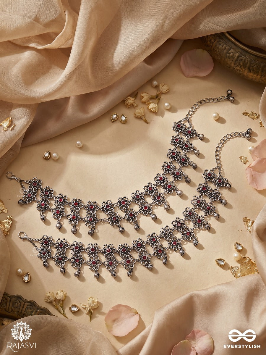 Runjhunika – Oxidised Heritage Pair Of Anklets With Intricate Floral Links And Ghungroo Drops