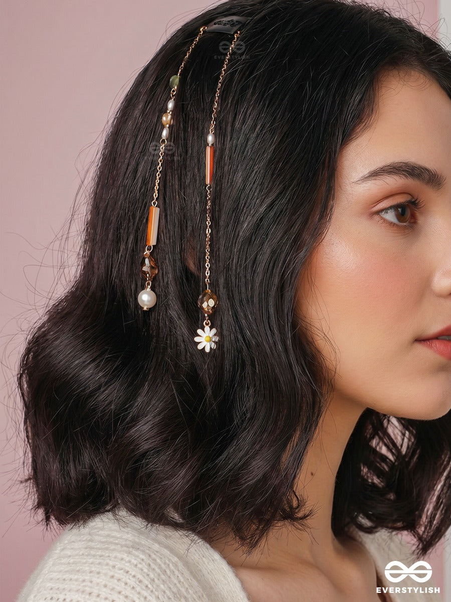Garden Twinkle – Double-Chain Hair Clip With Turquoise Beads, Daisy Charms And Gold Chains