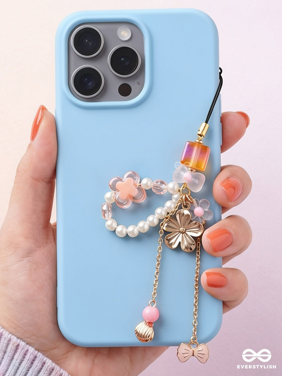 Pink Daydream – Pastel Phone Charm With Floral Details And Pearl Cloud