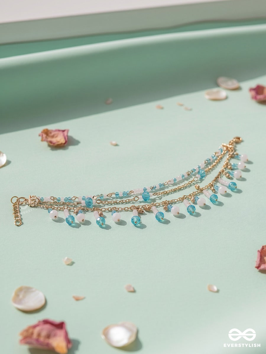 Sea Spritz – Delicate Anklet (Single) With Aqua Crystals, Pearls And Silver Charms