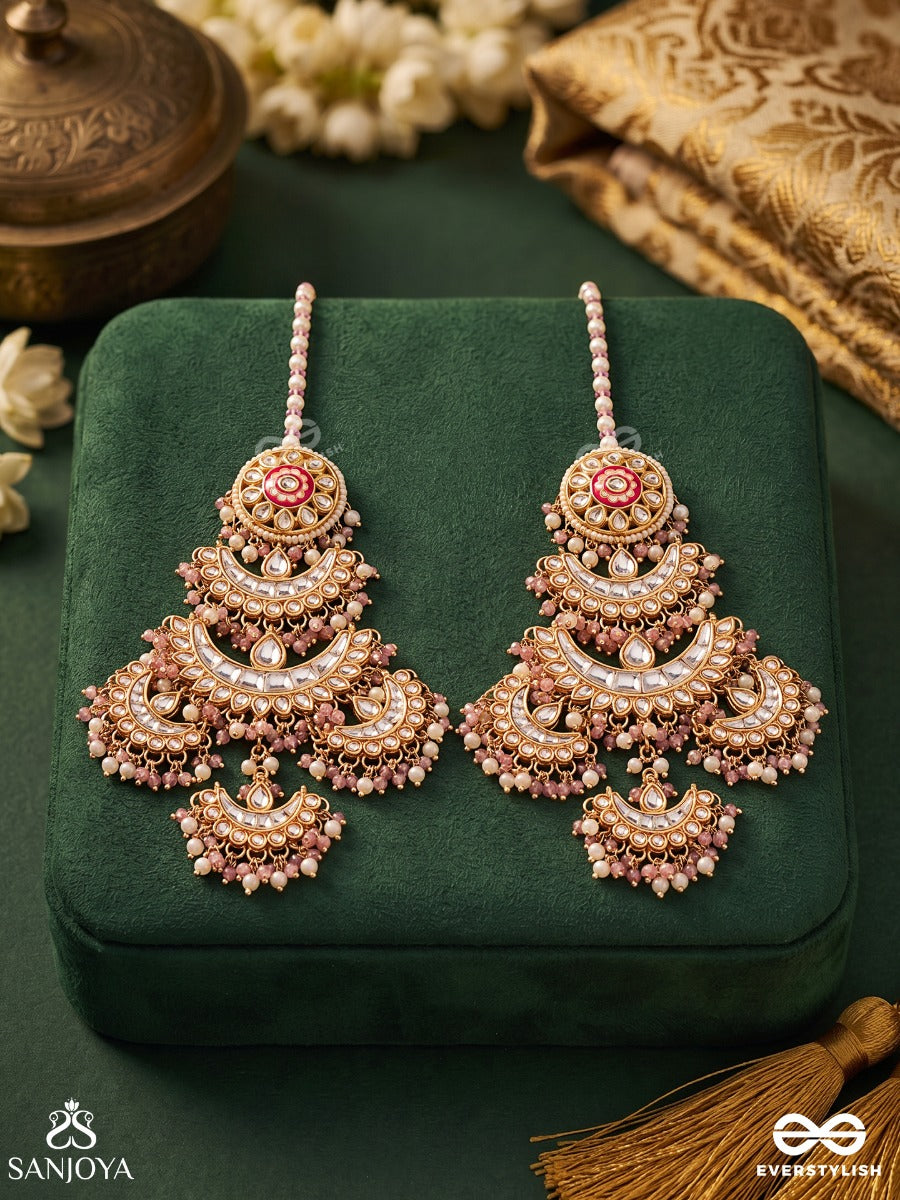 Kesar – Saffron Glow – Ornate Maangtika With Floral Kundan Detailing, Pearl Accents And Delicate Gem Drops