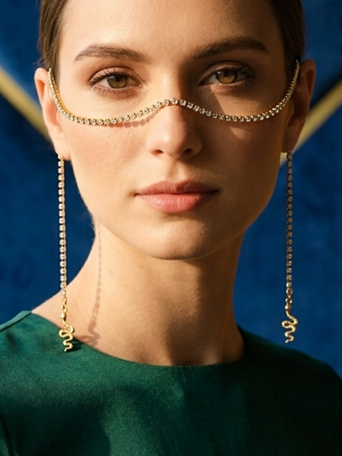 Solar Kiss - Dainty Gold-Tone Textured Chain Face Let
