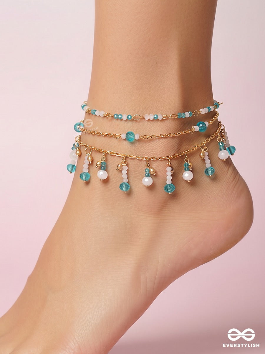 Sea Spritz – Delicate Anklet (Single) With Aqua Crystals, Pearls And Silver Charms