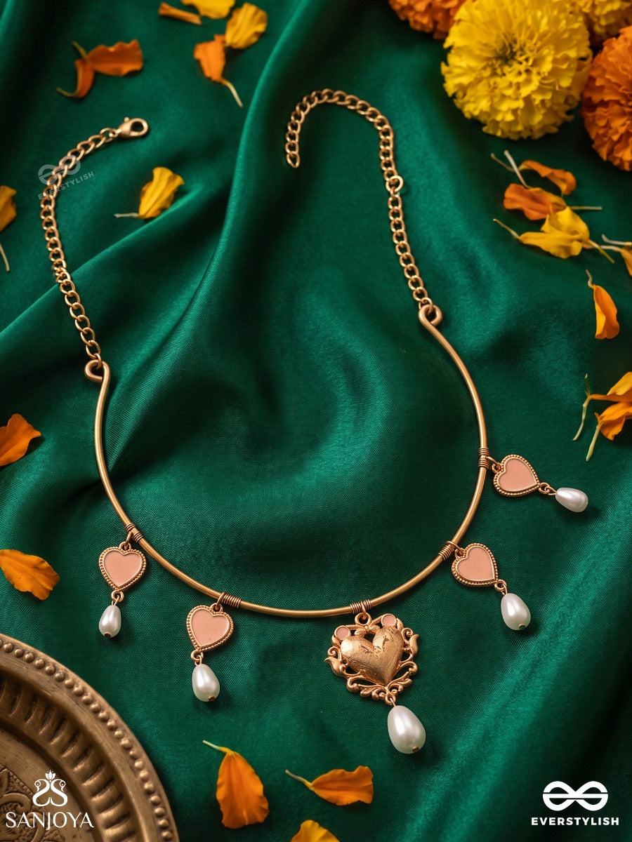 Shyamangi – Grace Of Dusk – Heritage Hasli Necklace With Heart Motifs, Pearl Drops And Floral Kundan Pendant