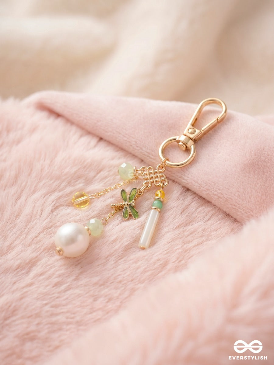Palm Springs – Tropical Bag Charm With Pearl Drop Accents