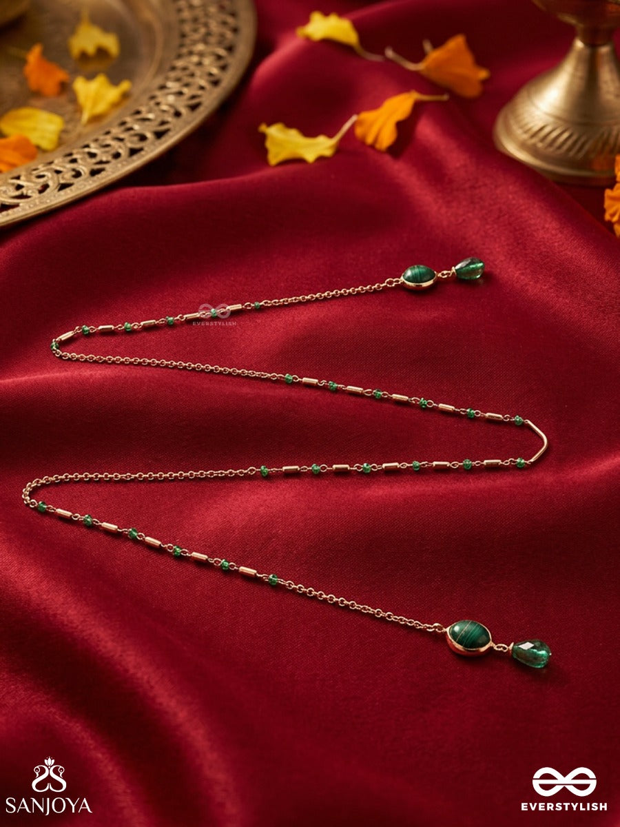 Vanarekhi – Forest Trace – Ornate Face Let With Slender Gold-Tone Chains, Green Stone End Motifs And Delicate Bead Accents