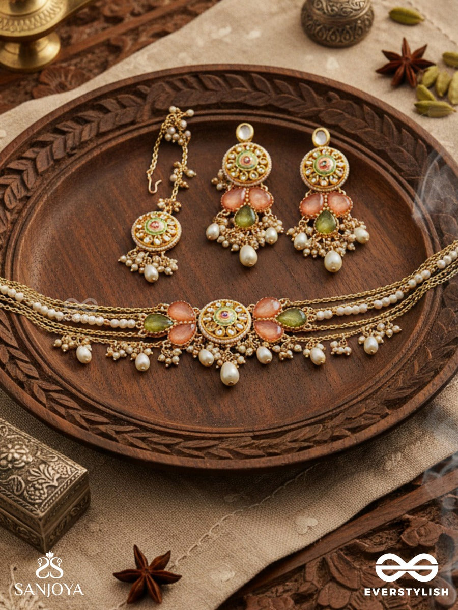 Tarunima - Freshness - Simple Graceful Kundan Set With Neckpiece, Earrings And Maangtika