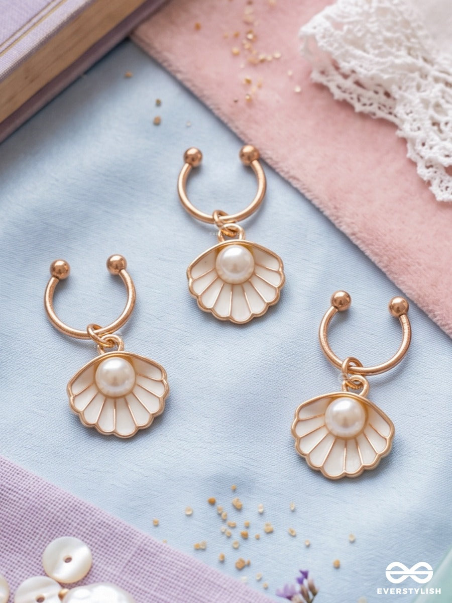 Seabloom – Gold-Tone Hair Accessory Set Of 3 With Shell Charms