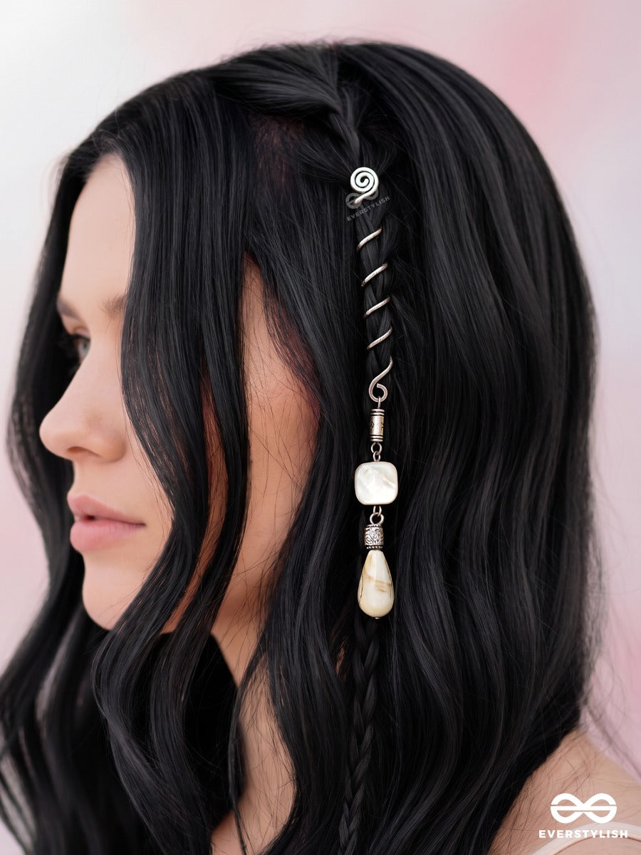 Amber Rain – Spiral Braidlet With Golden Teardrop Charm And Warm Crystal Accent