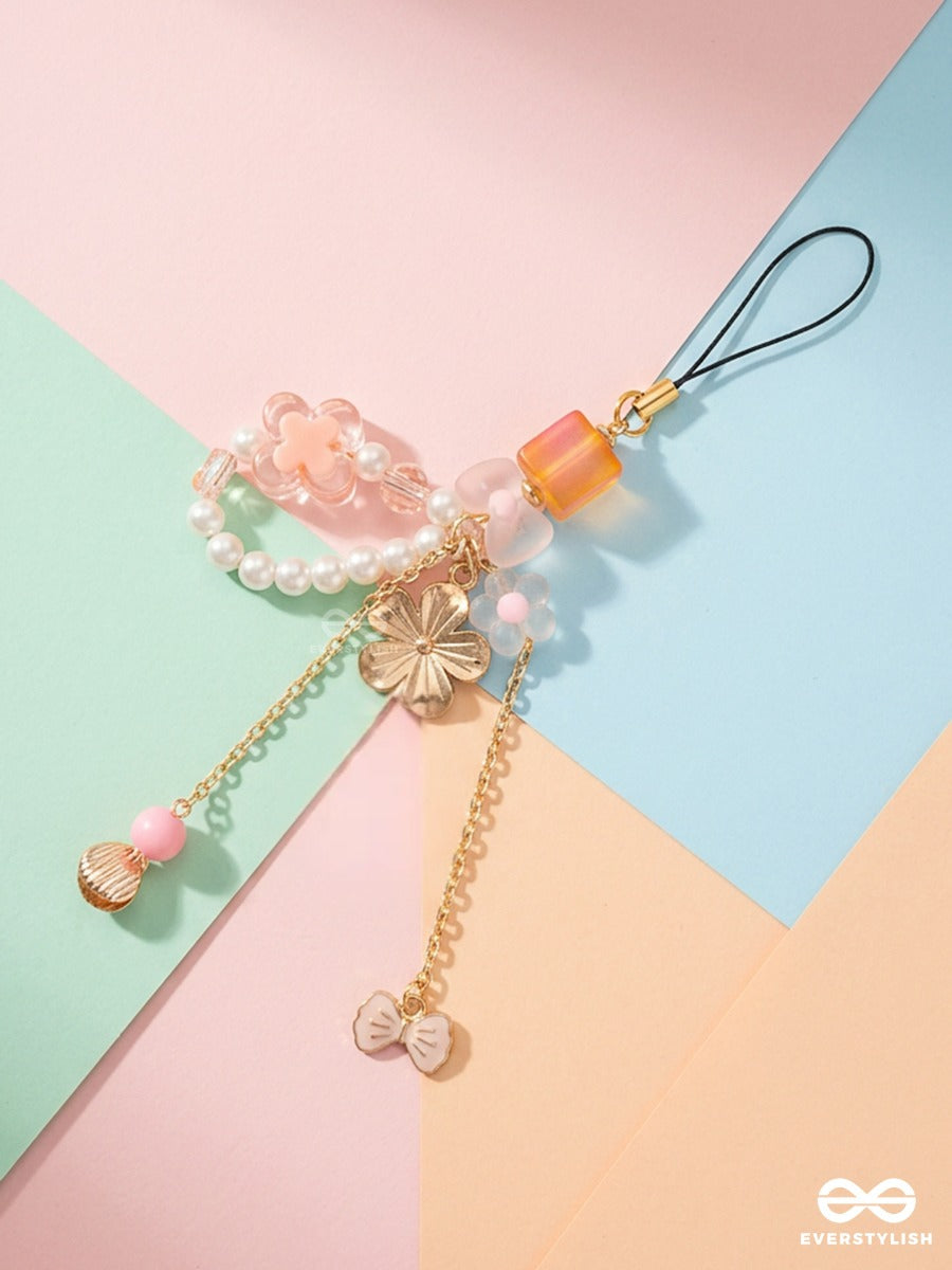 Pink Daydream – Pastel Phone Charm With Floral Details And Pearl Cloud