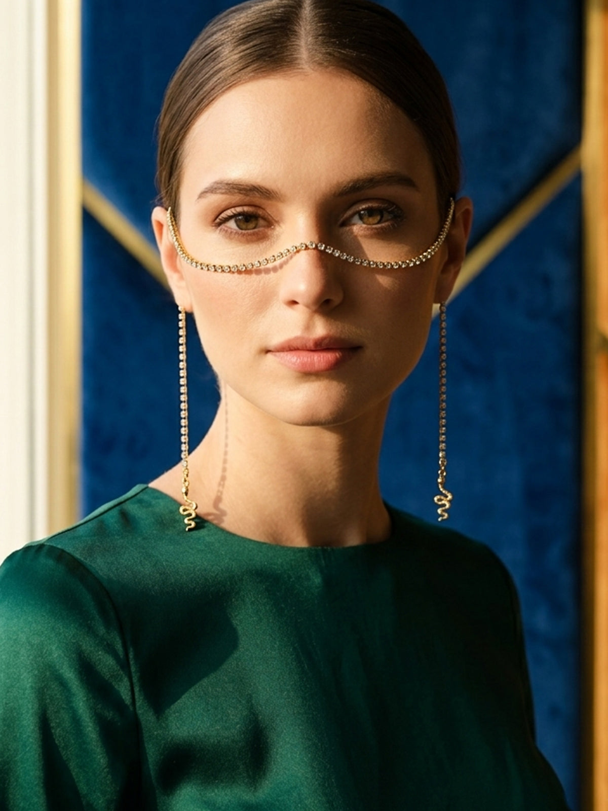 Solar Kiss - Dainty Gold-Tone Textured Chain Face Let