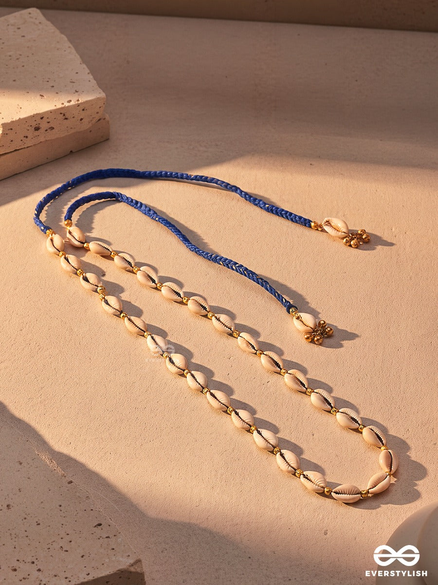 Azure Thread – Oval Gold-Tone Link Waist Chain With Deep Blue Details
