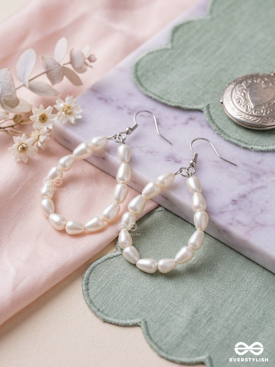 Moon Petals – Classic Oval Pearl Hoop Earrings