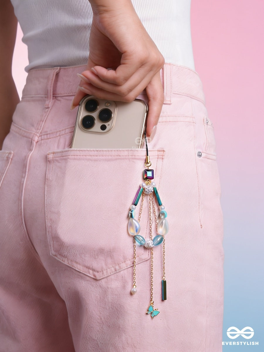 Sea Glass – Phone Charm With Shell And Turquoise Accents