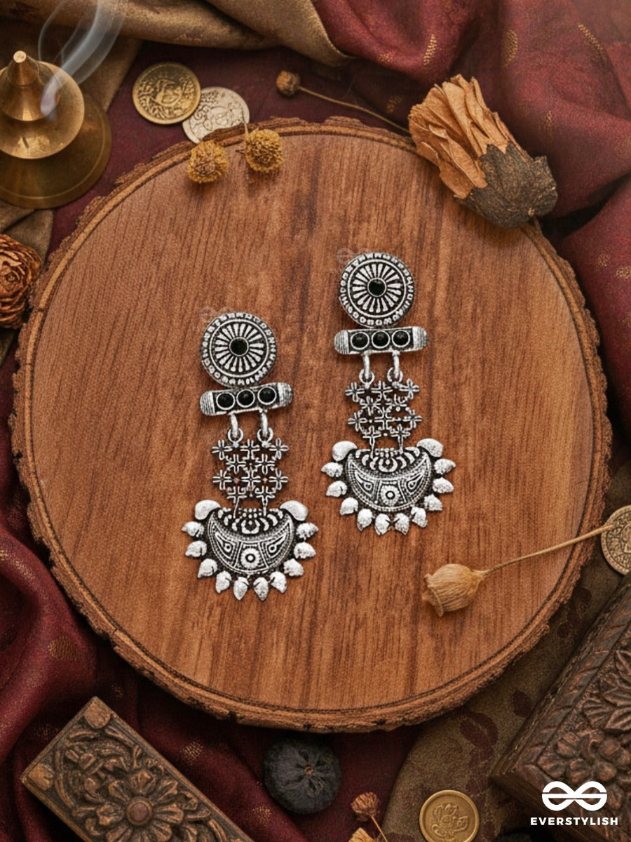A Bohemian Statement (Onyx Black) - Embellished Oxidised Earrings