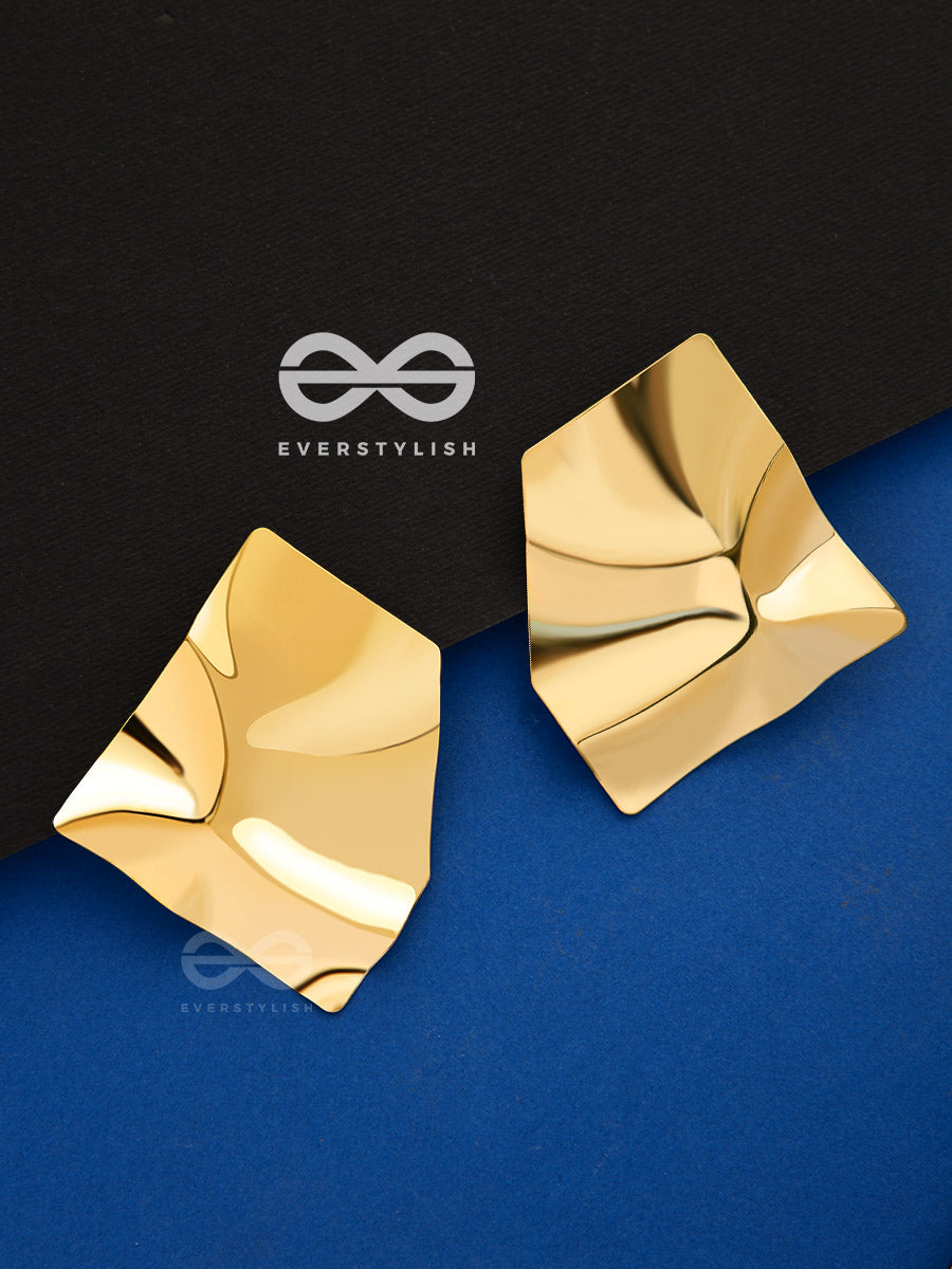The Fluidic Chic Wrappers - Statements Studs