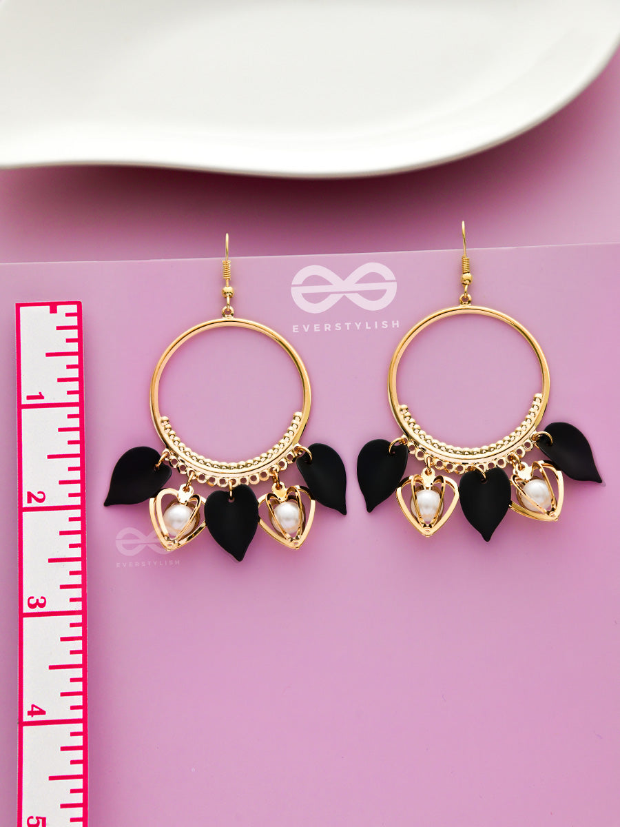 The Bonafide Elegance - Leaf And Pearl Detailed Danglers