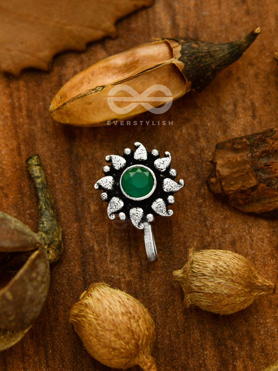 The Paisley Sun - Oxidized Non-Pierced Nose-Pin (Green)