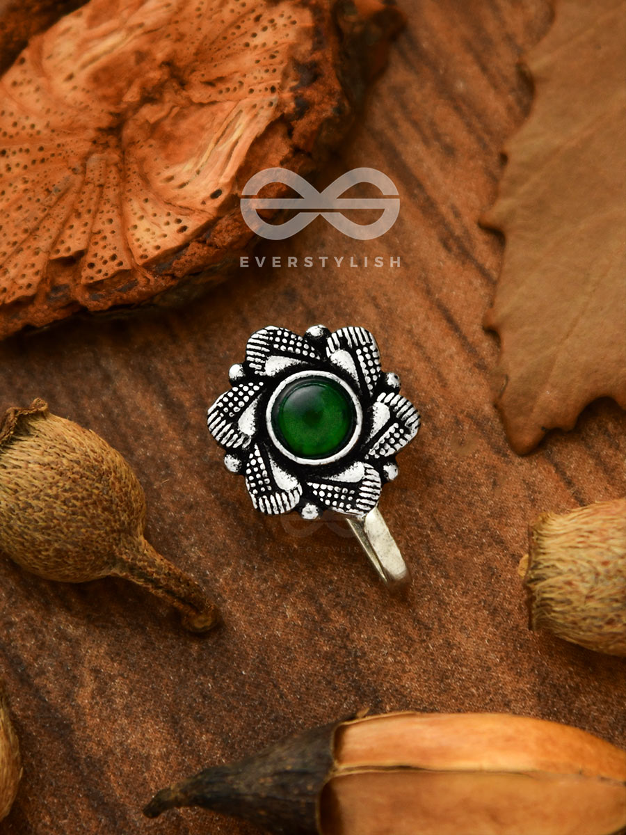 The Aztec Florals - Non-Pierced Statement Nosepin (Green)