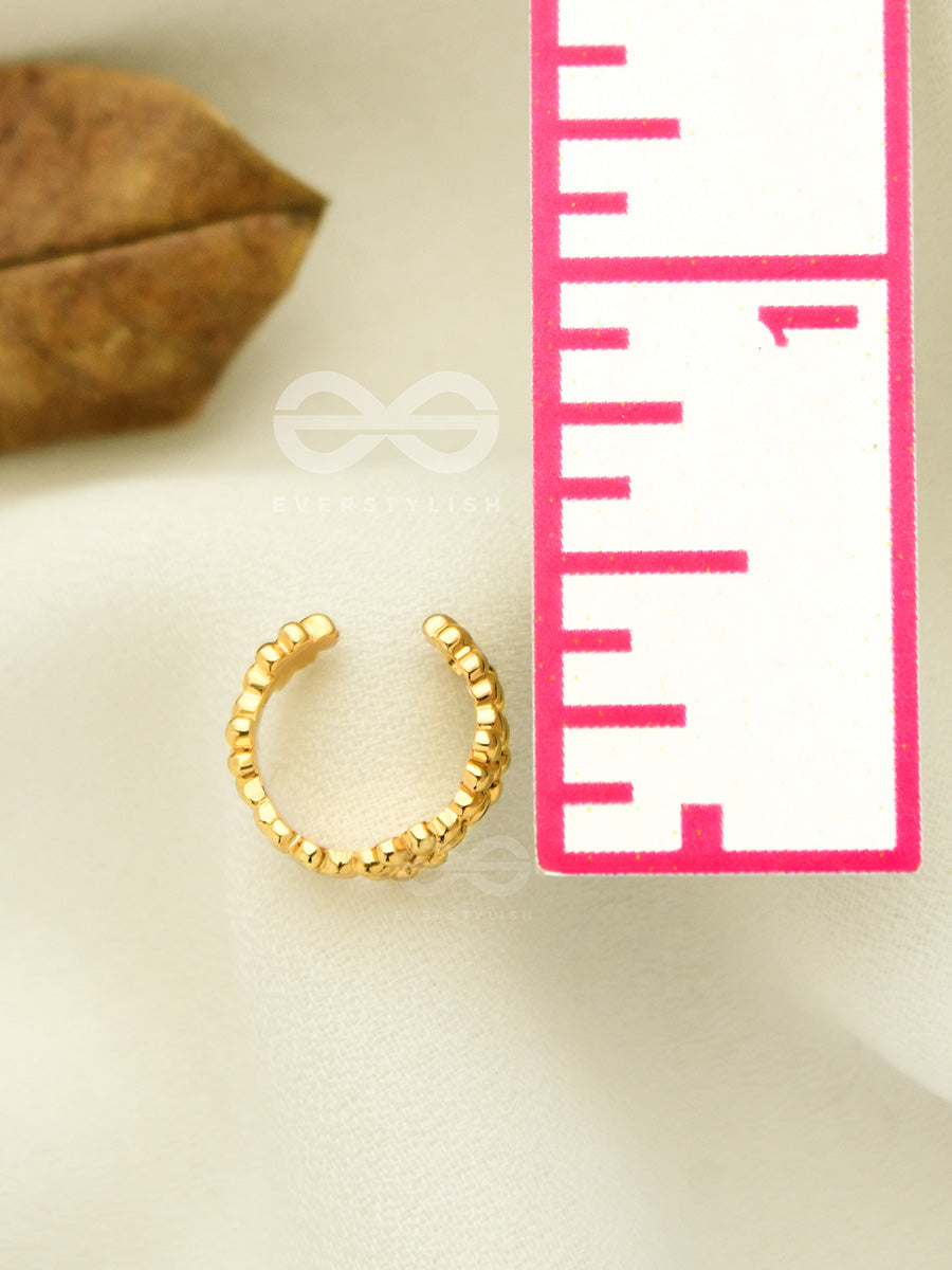 Daisies In A Band- Golden Adjustable Ear Cuff (One Ear)