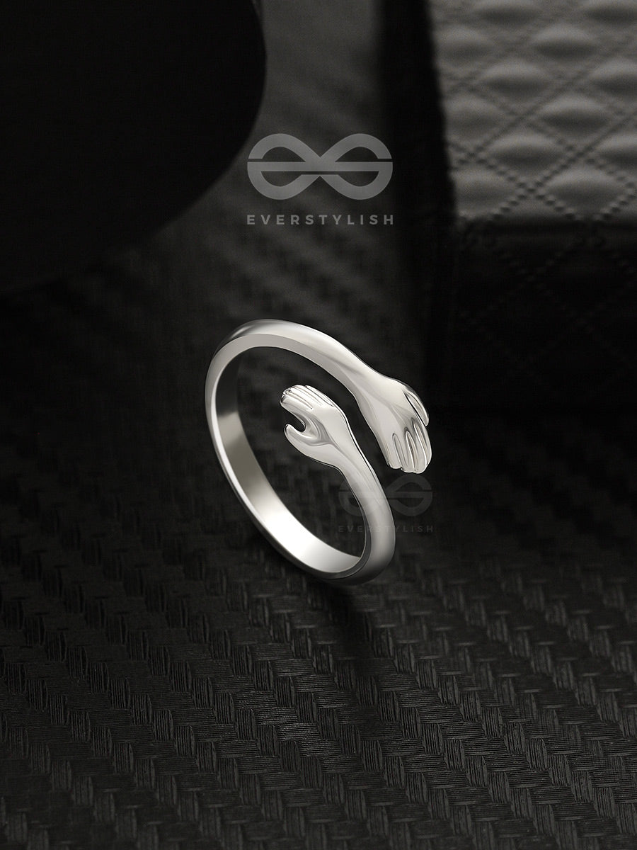 Hugs Of Affection - Casual Silver Ring