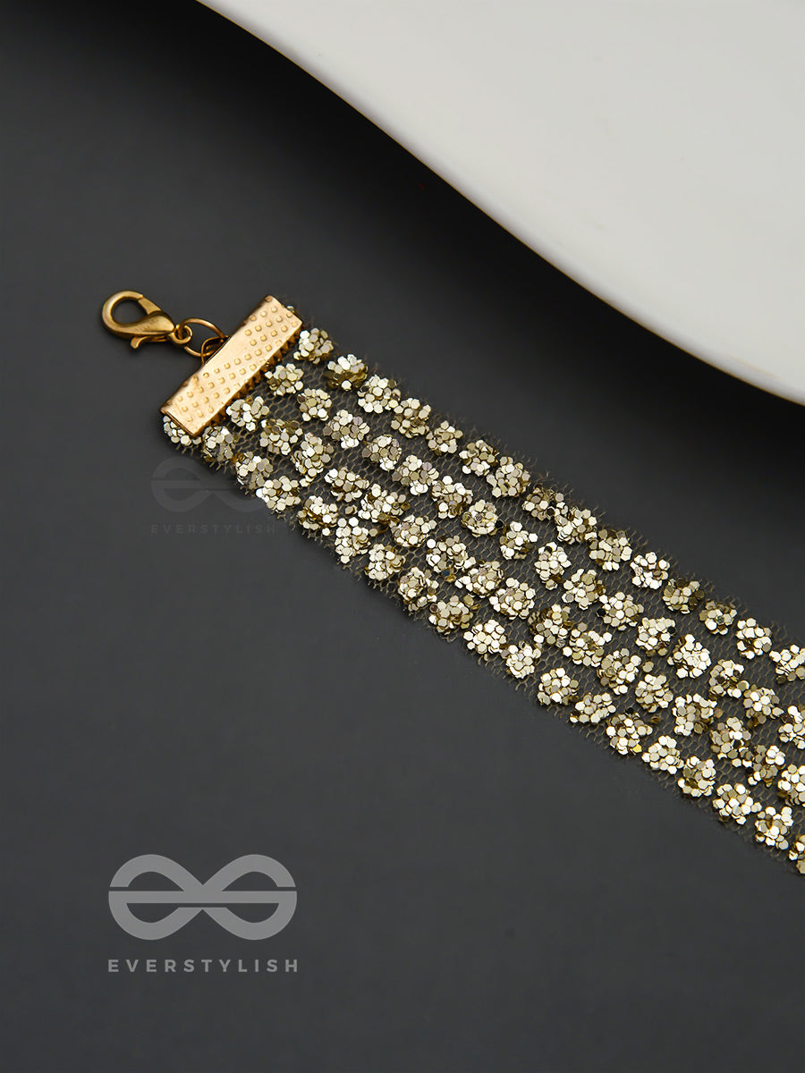 Shimmer On My Neck - Statement Golden Choker