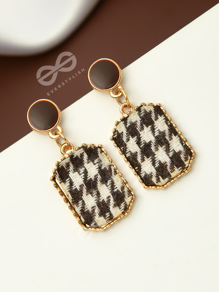 Best Of Both Worlds - Golden Monochrome Pattern Earrings