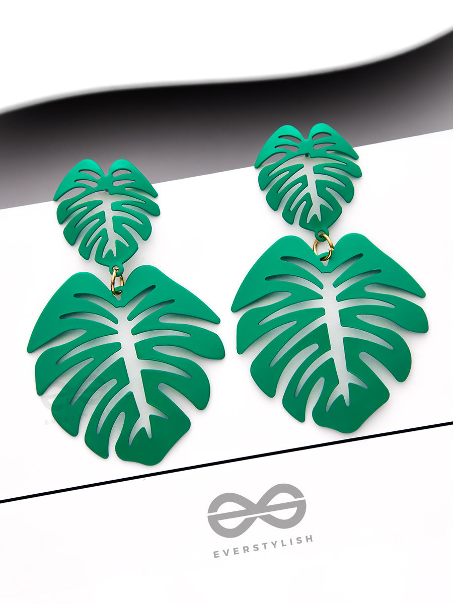 Leaves Of Love - Casual Statement Earrings