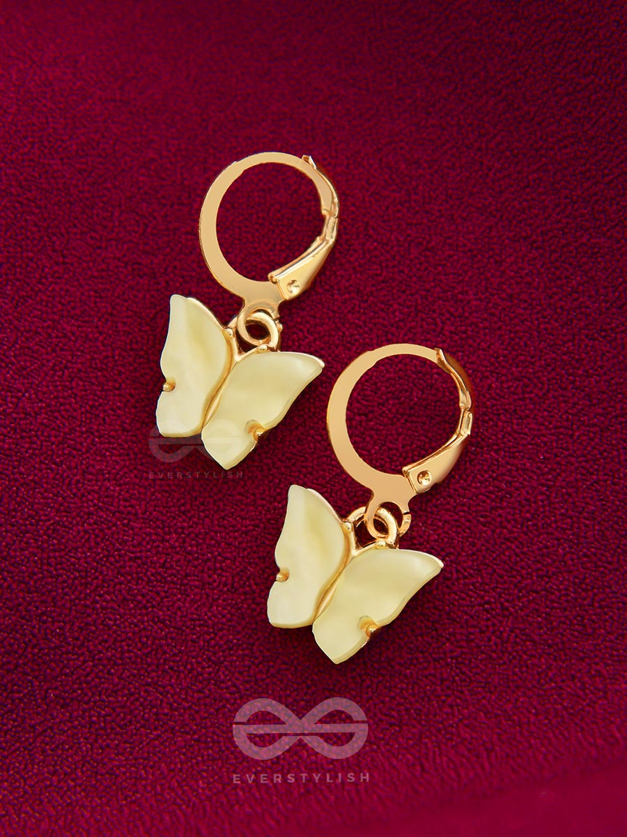 Take The Sky Like A Butterfly - Cute Golden Dangler Earrings (Light Yellow)