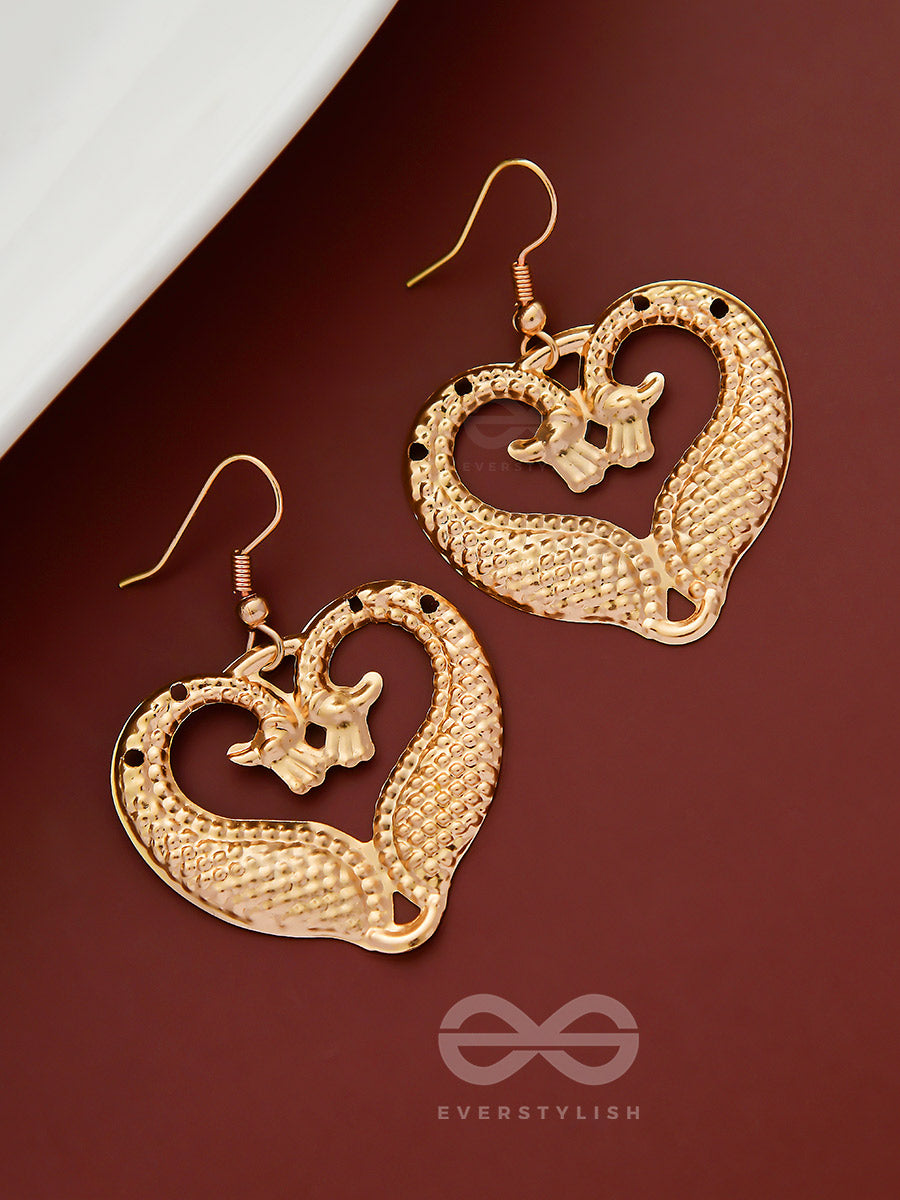 The Intricate Peacock Artwork - Golden Casual Earrings