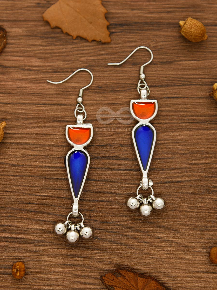 The Bohemian Jaw Droppers - Statement Set Of Meenakari Neckpiece And Earrings (Multicolor)