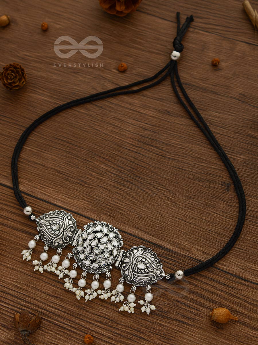 The Intricate Epitome - Embellished Oxidised Set Of Choker And Earrings (White)
